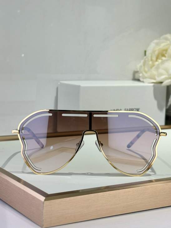 Picture of Linda Farrow Sunglasses _SKUfw66526402fw